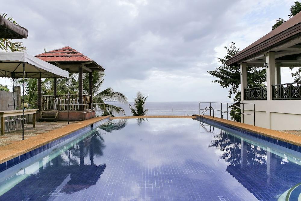 Oyo 435 La Veranda Beach Resort Panglao Eksteriør billede