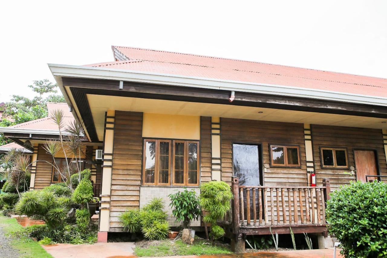 Oyo 435 La Veranda Beach Resort Panglao Eksteriør billede