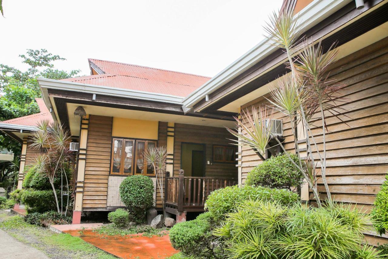 Oyo 435 La Veranda Beach Resort Panglao Eksteriør billede